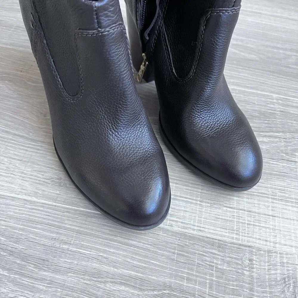 Lucca Lane Kat 7.5 Bootie Brown Metallic Fold Over Ankle Boots $129 Stacked Heel
